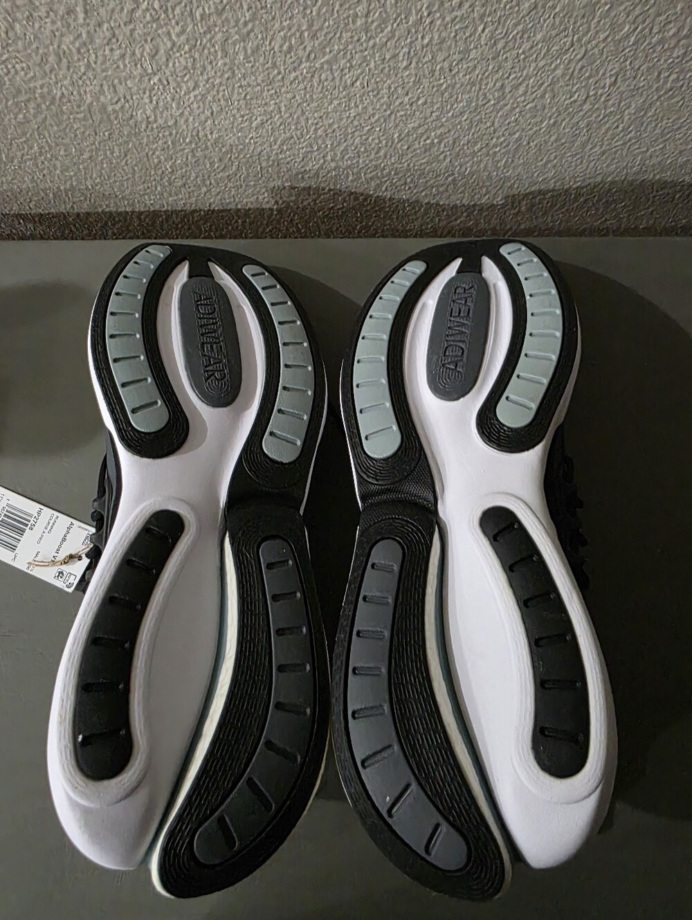 Adidas Alpha Boost - Picture 9 of 9